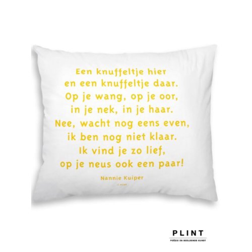 Stichting Plint Nannie Kuiper Gedicht Een Knuffeltje Hier Poezie Om Te Kussen stichting plint kopen in de aanbieding