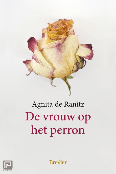 De vrouw op het perron
