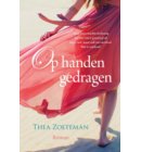 Op handen gedragen