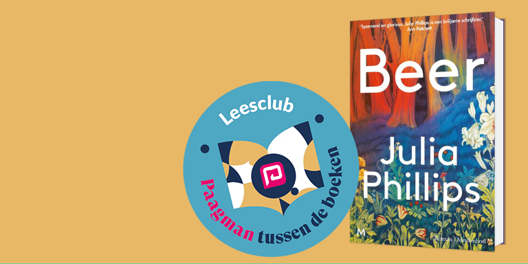 Paagman tussen de boeken